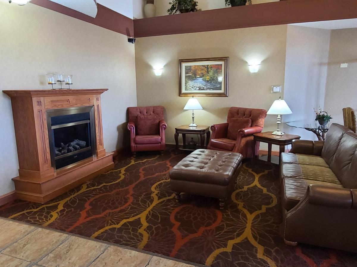 Quality Inn & Suites Wellington - Fort Collins Εξωτερικό φωτογραφία
