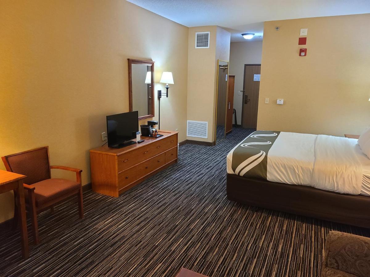Quality Inn & Suites Wellington - Fort Collins Εξωτερικό φωτογραφία